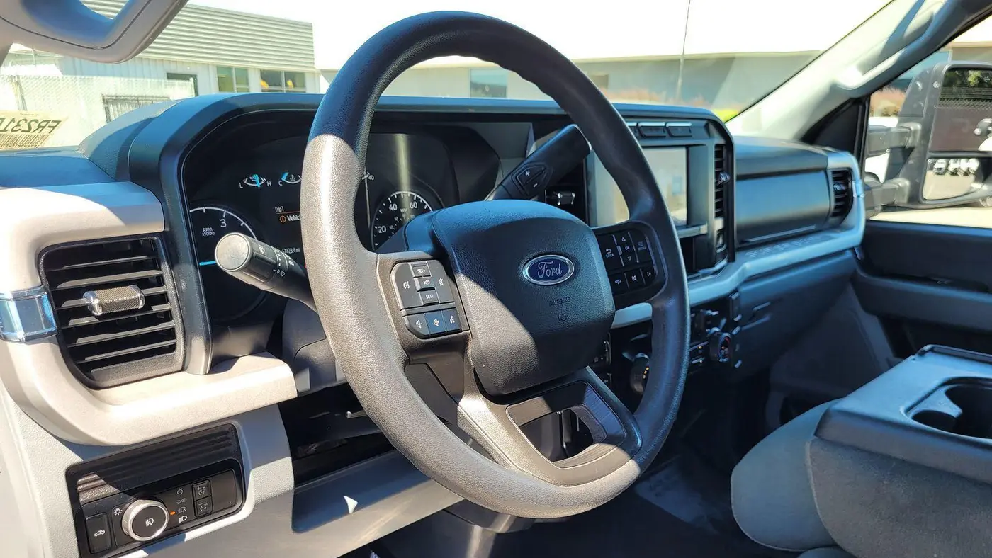 2024 Ford F-350 Super Duty Lariat