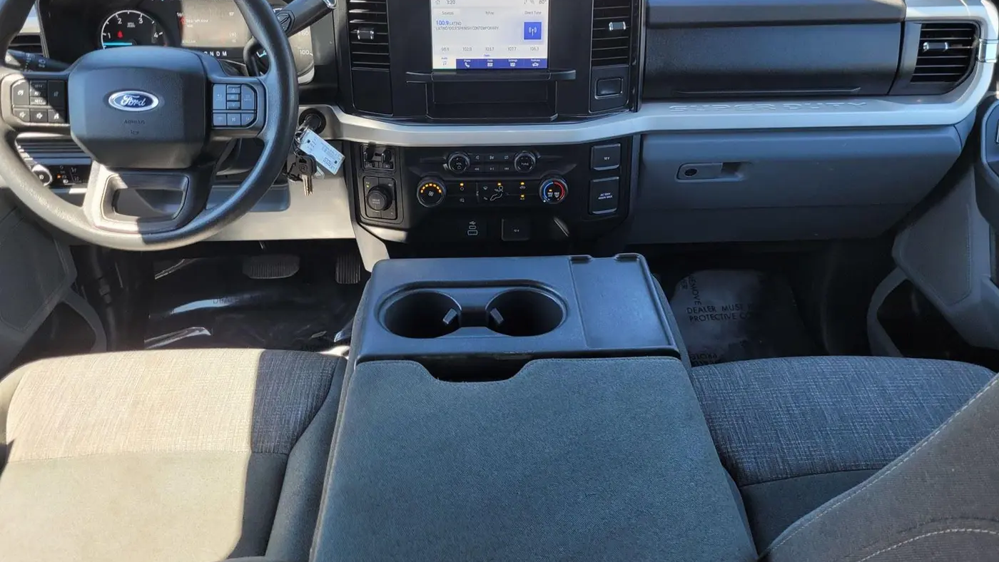 2024 Ford F-350 Super Duty Lariat