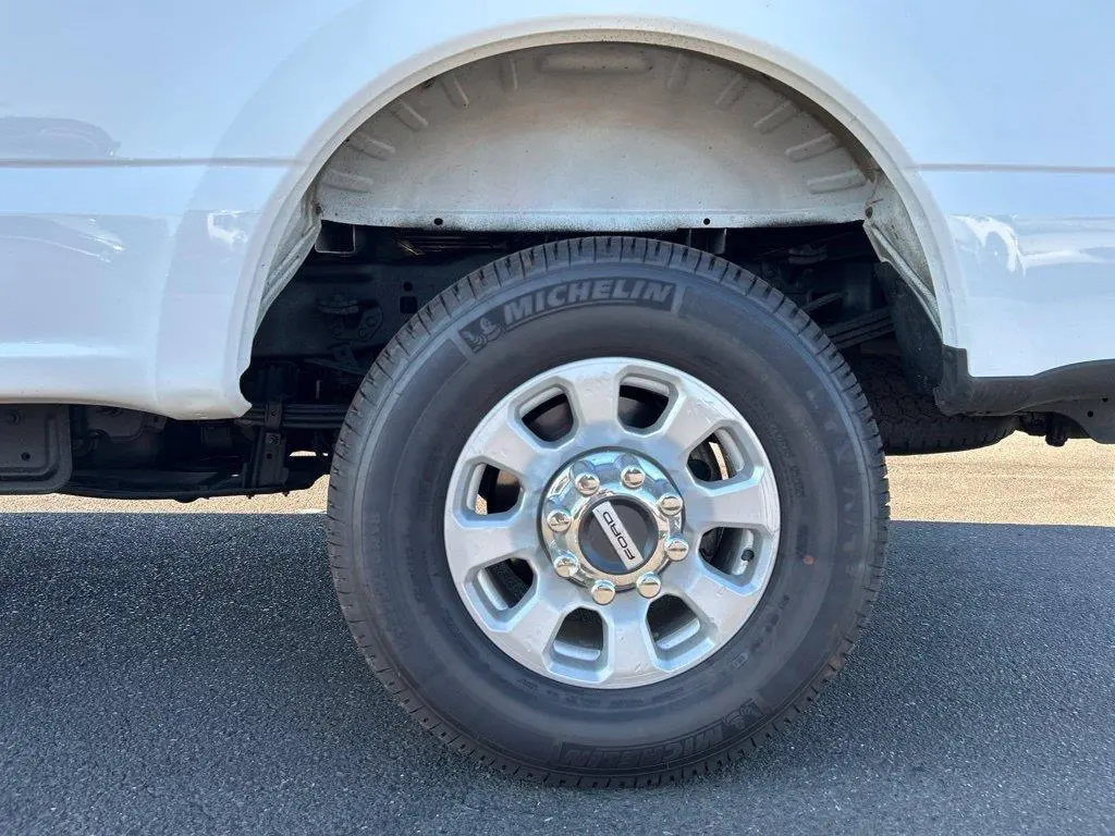 2024 Ford F-350 - $52,662