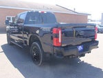 2025 F-350 Super Duty Thumbnail 3