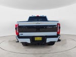 2025 F-350 Super Duty Thumbnail 4