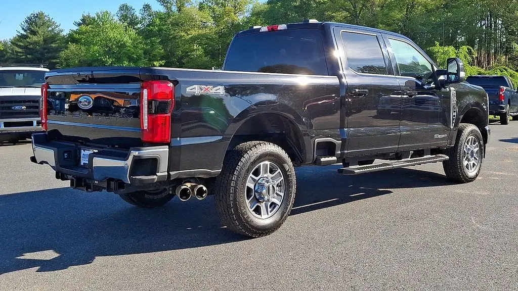 2025 Ford F-350 Super Duty XLT