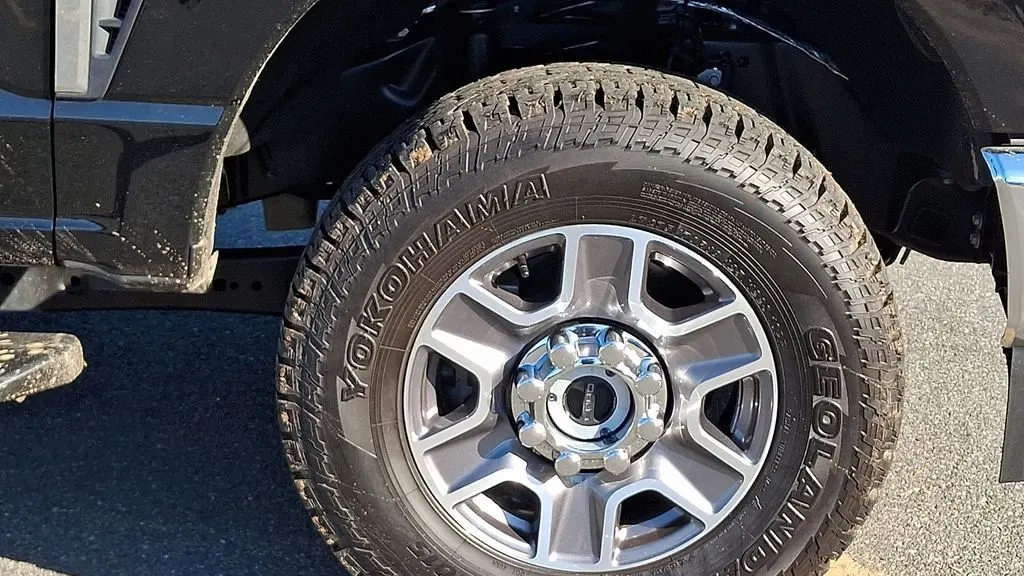 2025 Ford F-350 Super Duty XLT