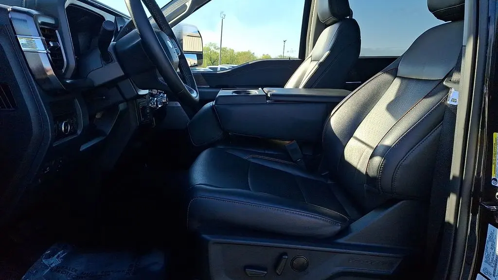 2025 Ford F-350 Super Duty XLT