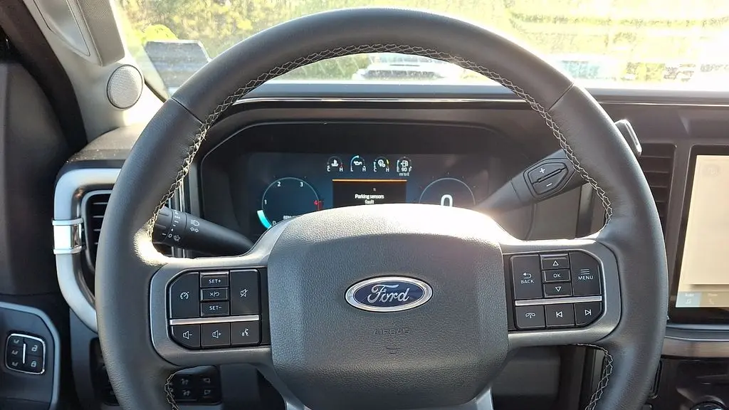 2025 Ford F-350 Super Duty XLT