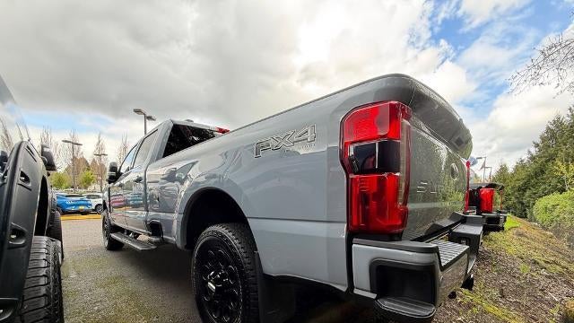 2025 Ford F-350 Super Duty XLT