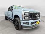 2025 F-350 Super Duty Thumbnail 5