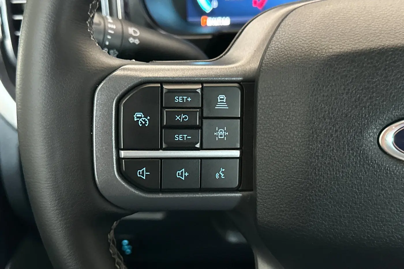 2025 Ford F-350 - $77,250