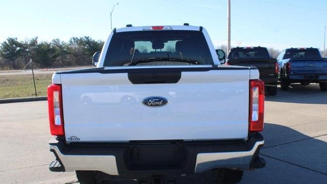 2025 Ford F-350 Super Duty XLT