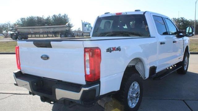 2025 Ford F-350 Super Duty XLT