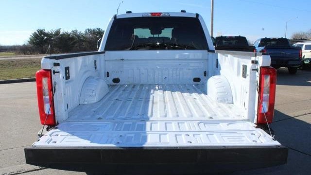 2025 Ford F-350 Super Duty XLT