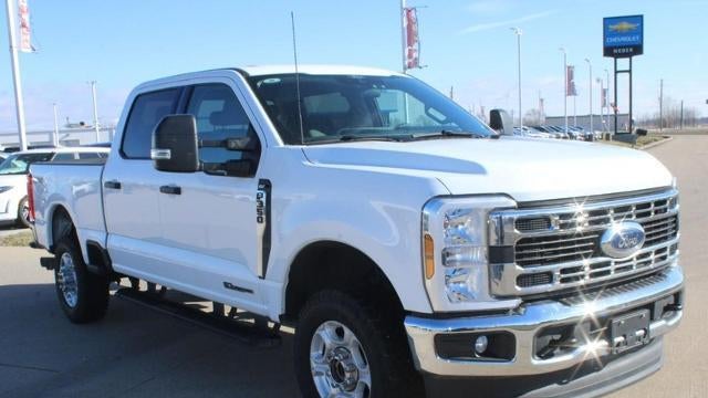 2025 Ford F-350 Super Duty XLT