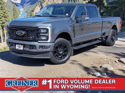 2025 Ford F-350 Super Duty 4X4 Lariat 4DR Crew Cab 6.8 FT. SB SRW Pickup