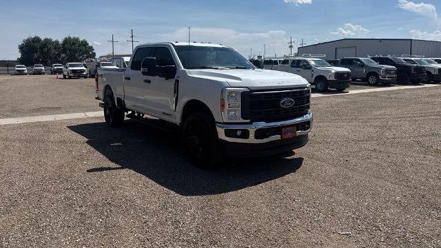 2025 Ford F-350 Super Duty XLT
