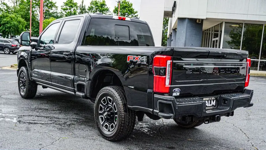 2025 Ford F-350 Super Duty Platinum