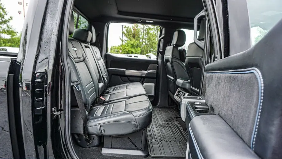 2025 Ford F-350 Super Duty Platinum