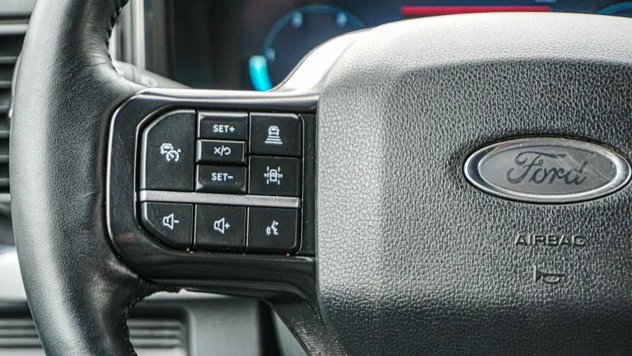 2025 Ford F-350 Super Duty Platinum