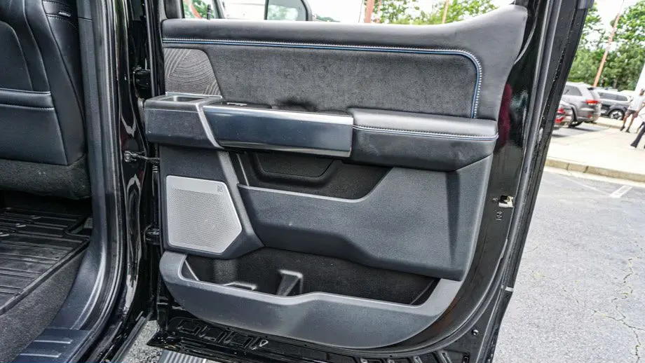 2025 Ford F-350 Super Duty Platinum