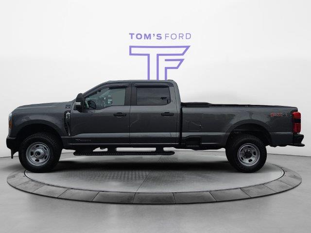 2026 Ford F-350 - $59,306