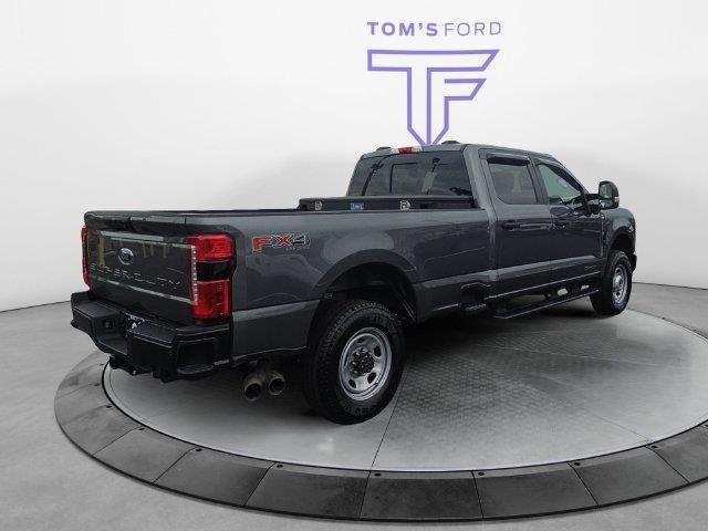 2026 Ford F-350 - $59,306