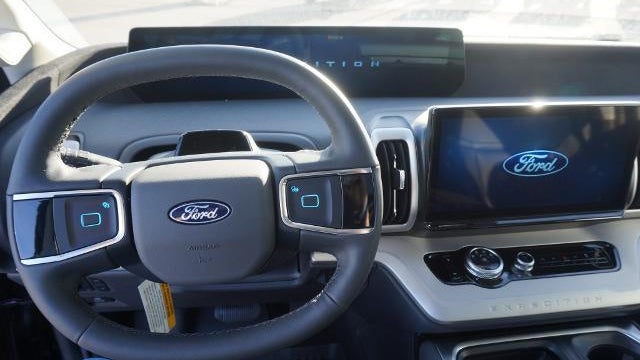2013 Ford F-350 Super Duty XL
