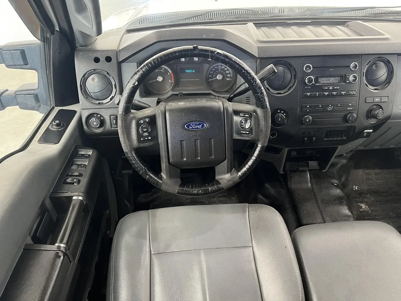 2014 Ford F-350 - $14,298