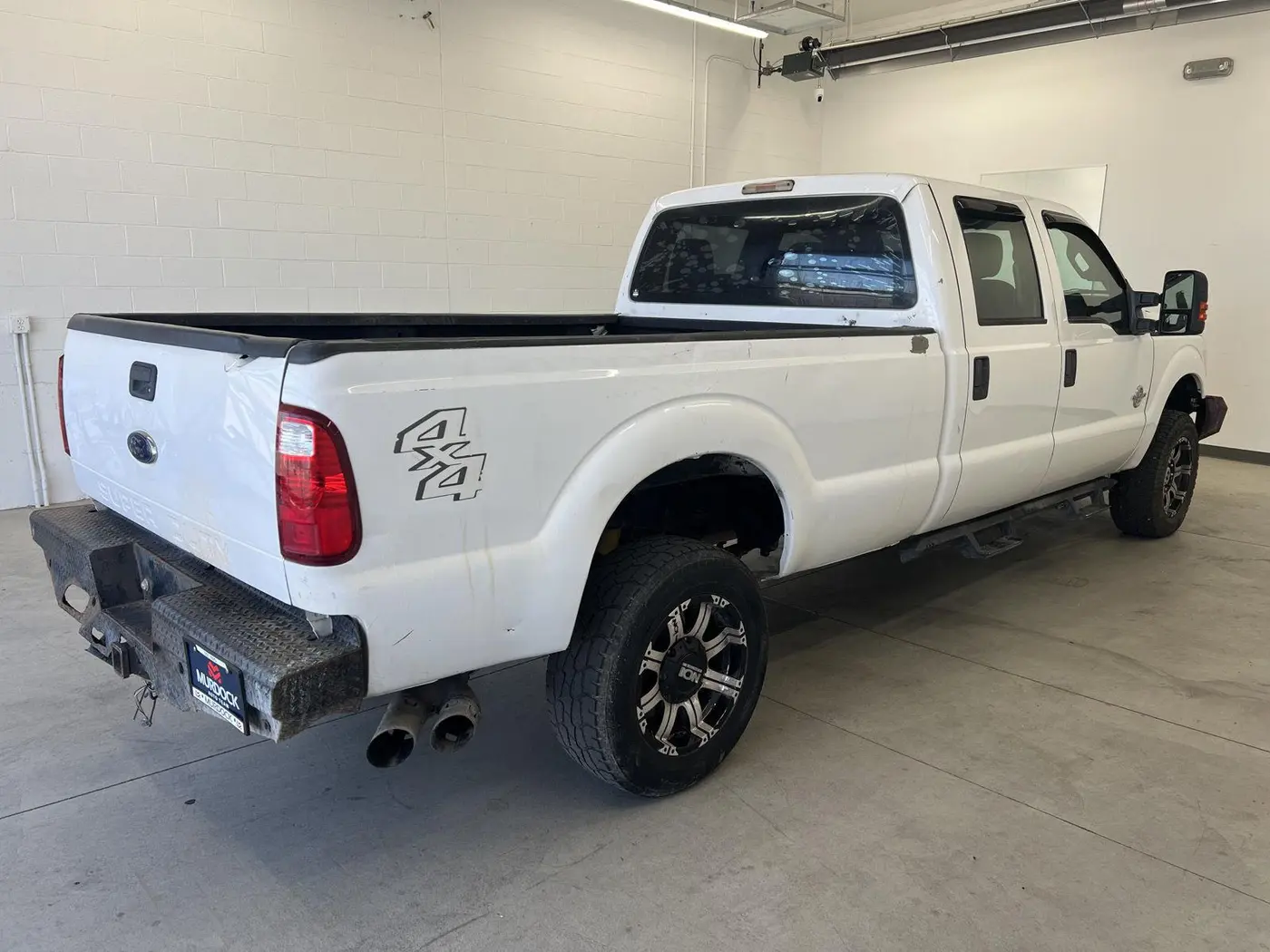 2014 Ford F-350 - $14,298