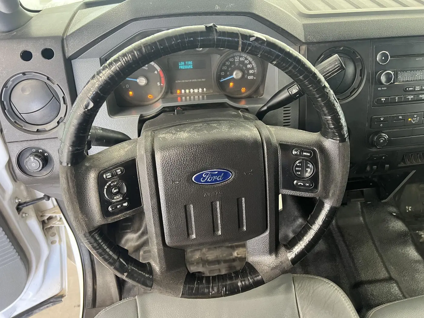 2014 Ford F-350 - $14,298