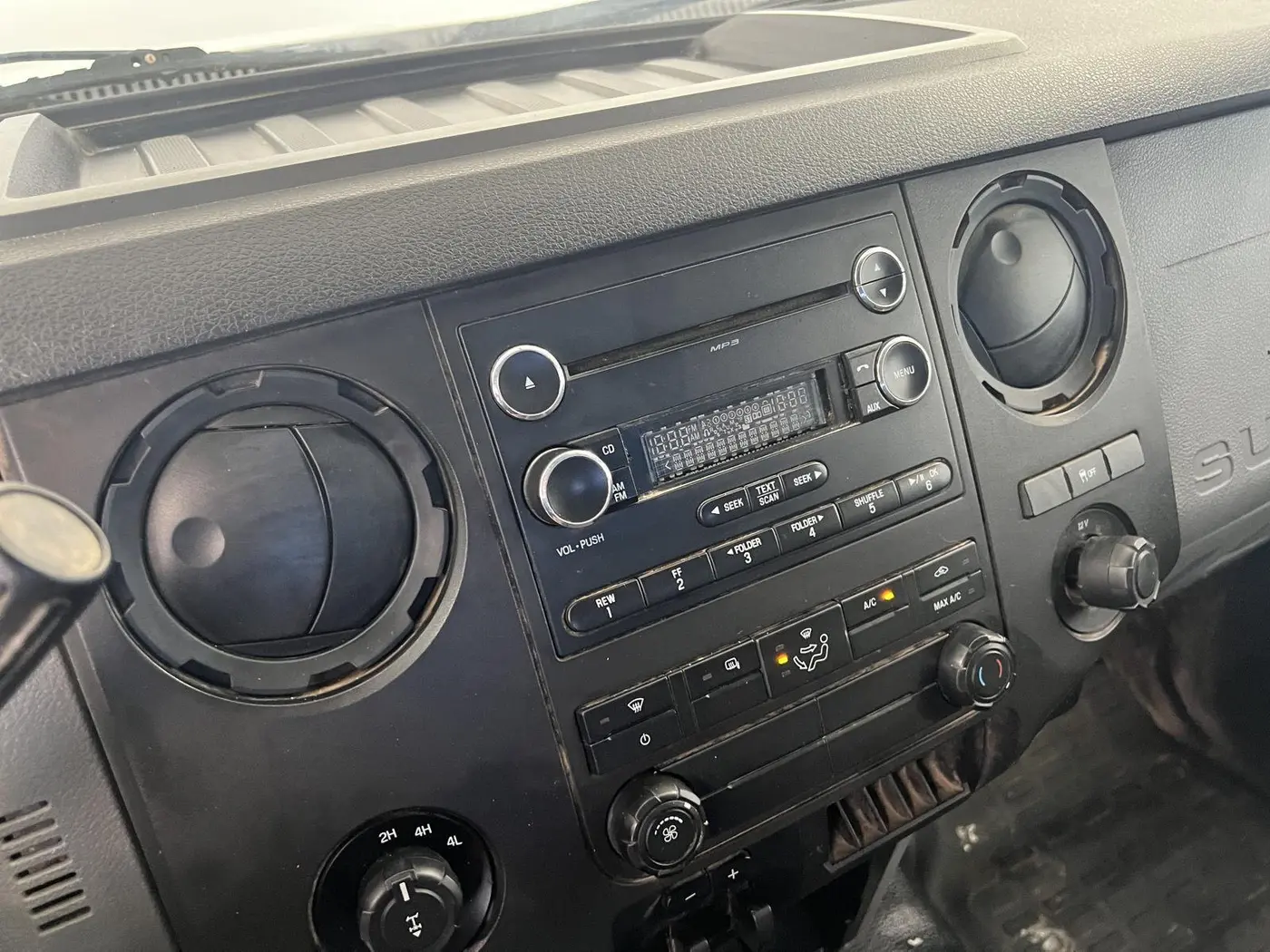 2014 Ford F-350 - $14,298
