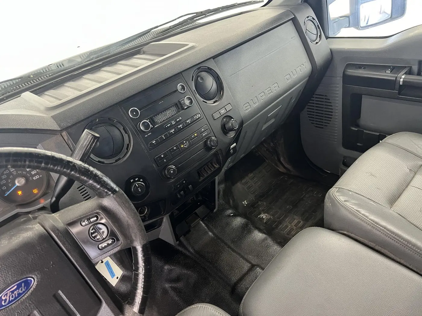 2014 Ford F-350 - $14,298