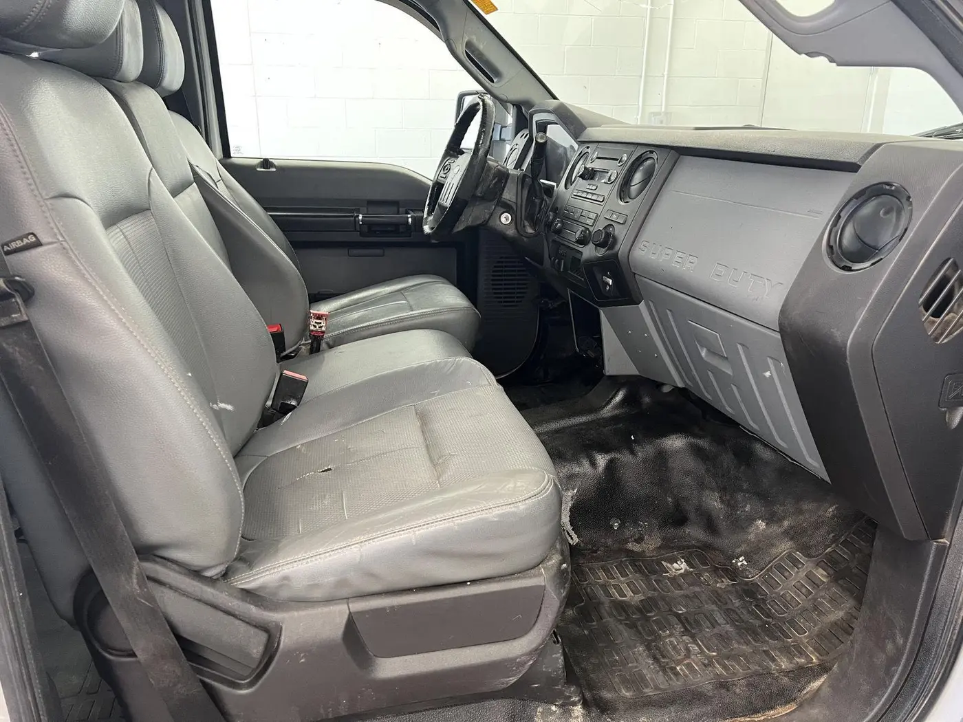 2014 Ford F-350 - $14,298
