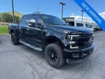 2017 F-350 Super Duty Thumbnail 3