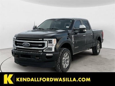 2022 Ford F-350 Super Duty 4X4 Platinum 4DR Crew Cab 6.8 FT. SB SRW Pickup