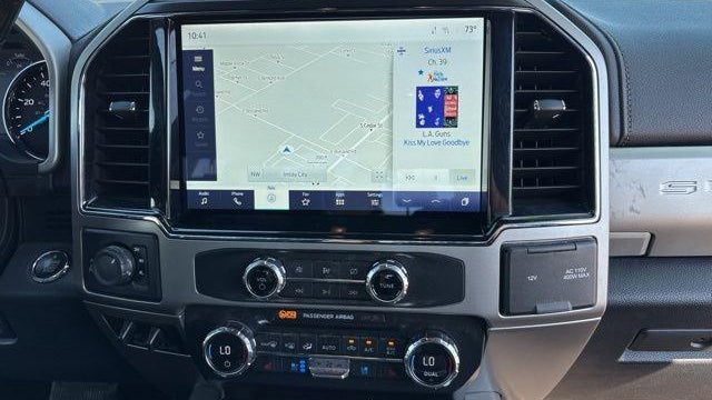 2022 Ford F-350 Super Duty Platinum