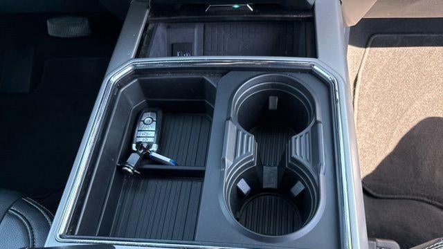 2022 Ford F-350 Super Duty Platinum