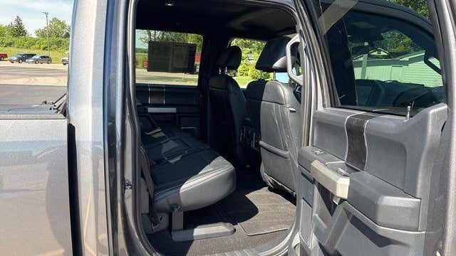 2022 Ford F-350 Super Duty Platinum