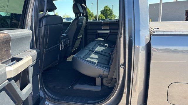 2022 Ford F-350 Super Duty Platinum
