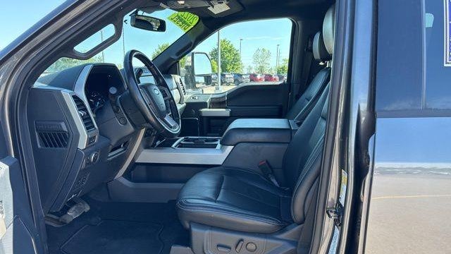 2022 Ford F-350 Super Duty Platinum