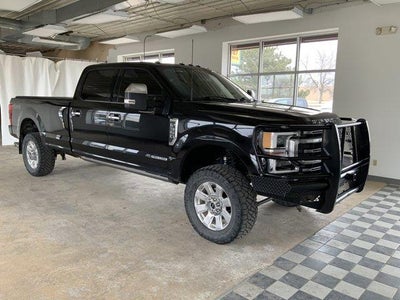 2022 Ford F-350 Super Duty 4X4 King Ranch 4DR Crew Cab 6.8 FT. SB SRW Pickup
