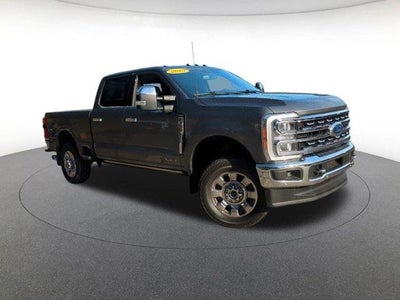 2023 Ford F-350 Super Duty 4X4 Lariat 4DR Crew Cab 6.8 FT. SB SRW Pickup