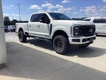 2024 F-350 Super Duty Thumbnail 2