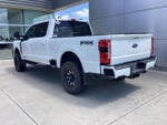 2024 F-350 Super Duty Thumbnail 4
