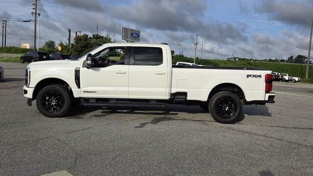 2024 Ford F-350 Super Duty XLT