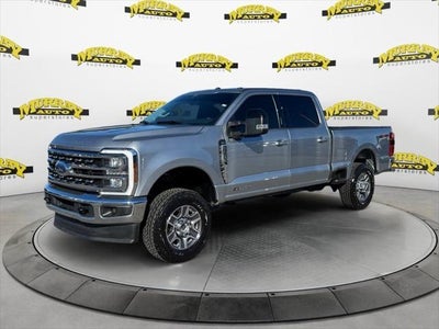 2024 Ford F-350 Super Duty 4X4 Lariat 4DR Crew Cab 8 FT. LB SRW Pickup