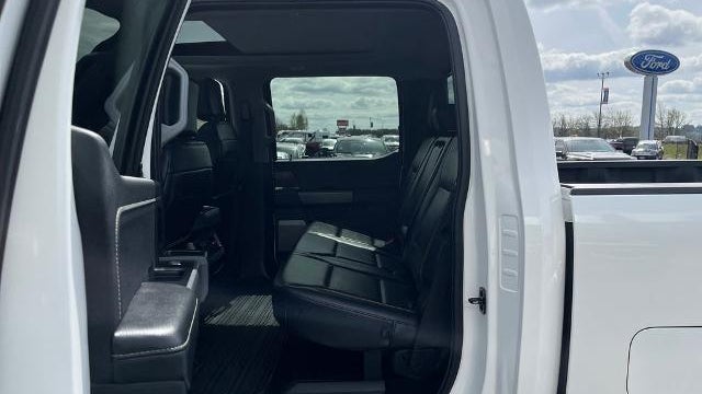 2025 Ford F-350 Super Duty XLT