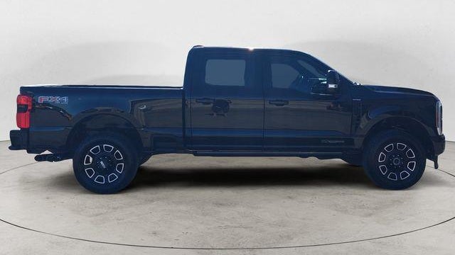 2025 Ford F-350 Super Duty XLT