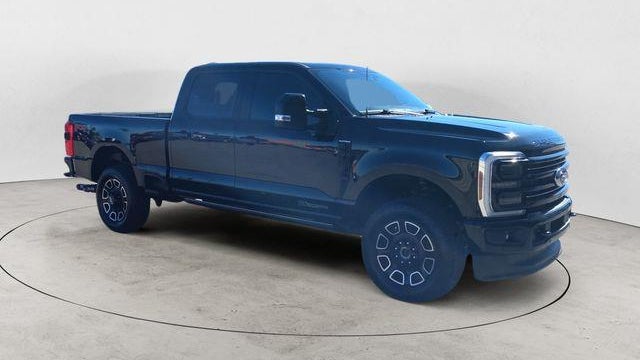 2025 Ford F-350 Super Duty XLT