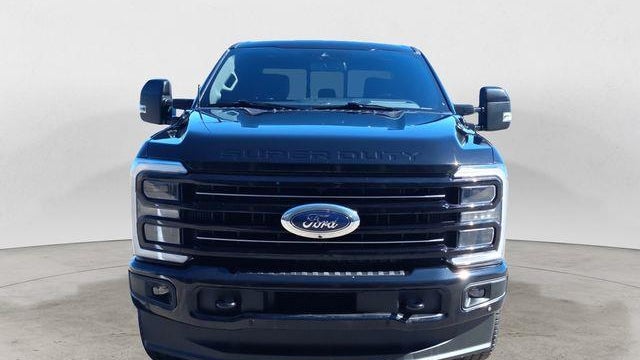 2025 Ford F-350 Super Duty XLT
