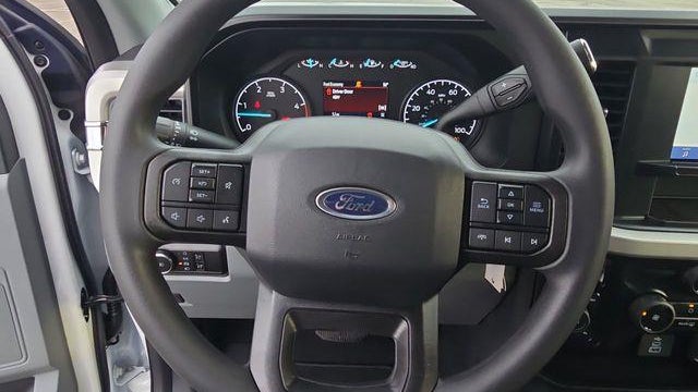 2025 Ford F-350 Super Duty XLT