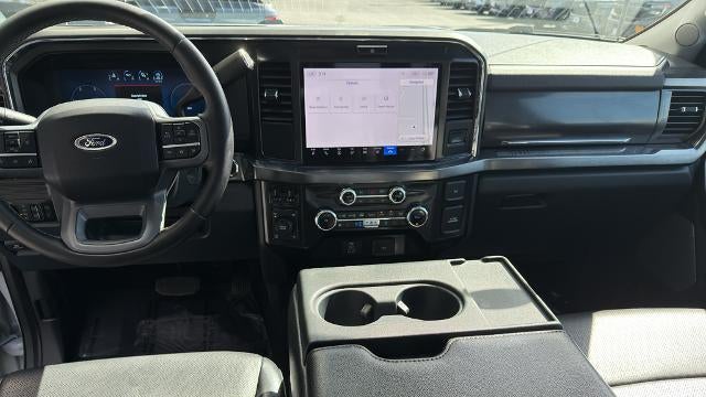 2025 Ford F-350 Super Duty King Ranch